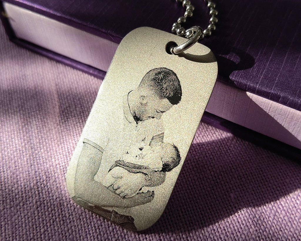 How Custom Jewelry can Provide Comfort and Healing: A Guide for Memorial Jewellery Seekers