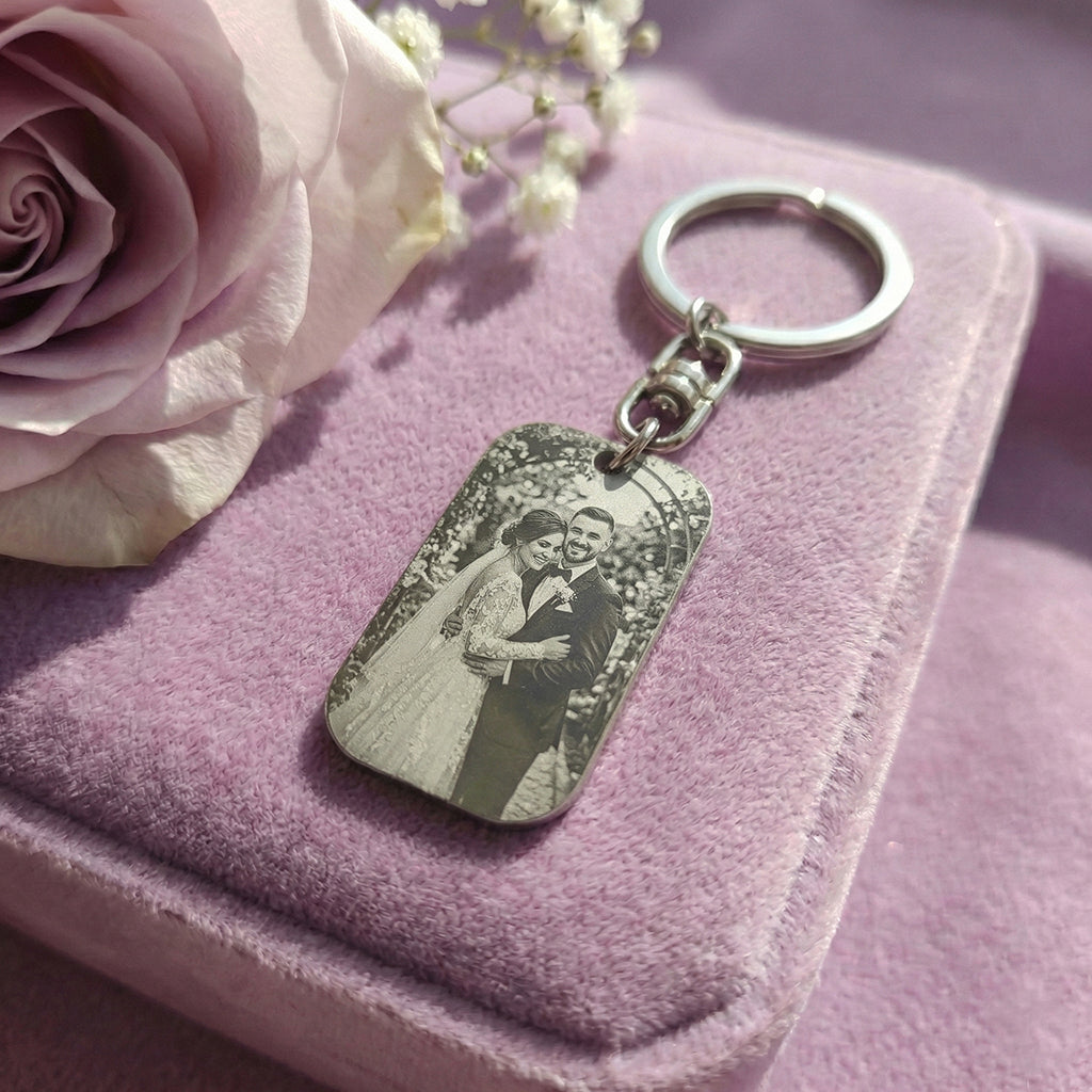 Personalized metal photo tag keyring with engraved calendar design, romantic keepsake