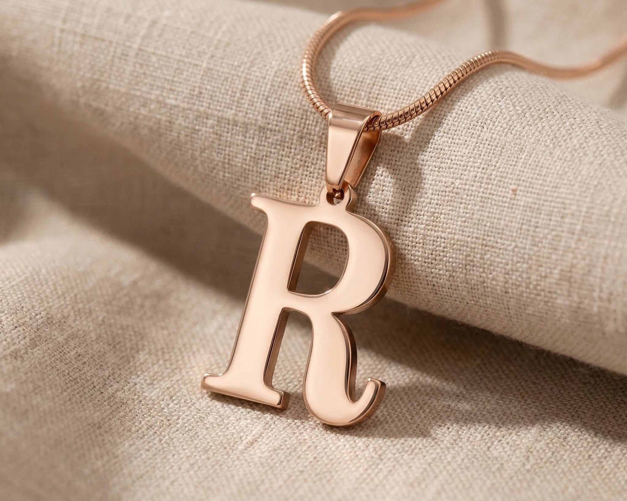 Initial Necklace in rose gold with letter pendant, personalised jewellery piece