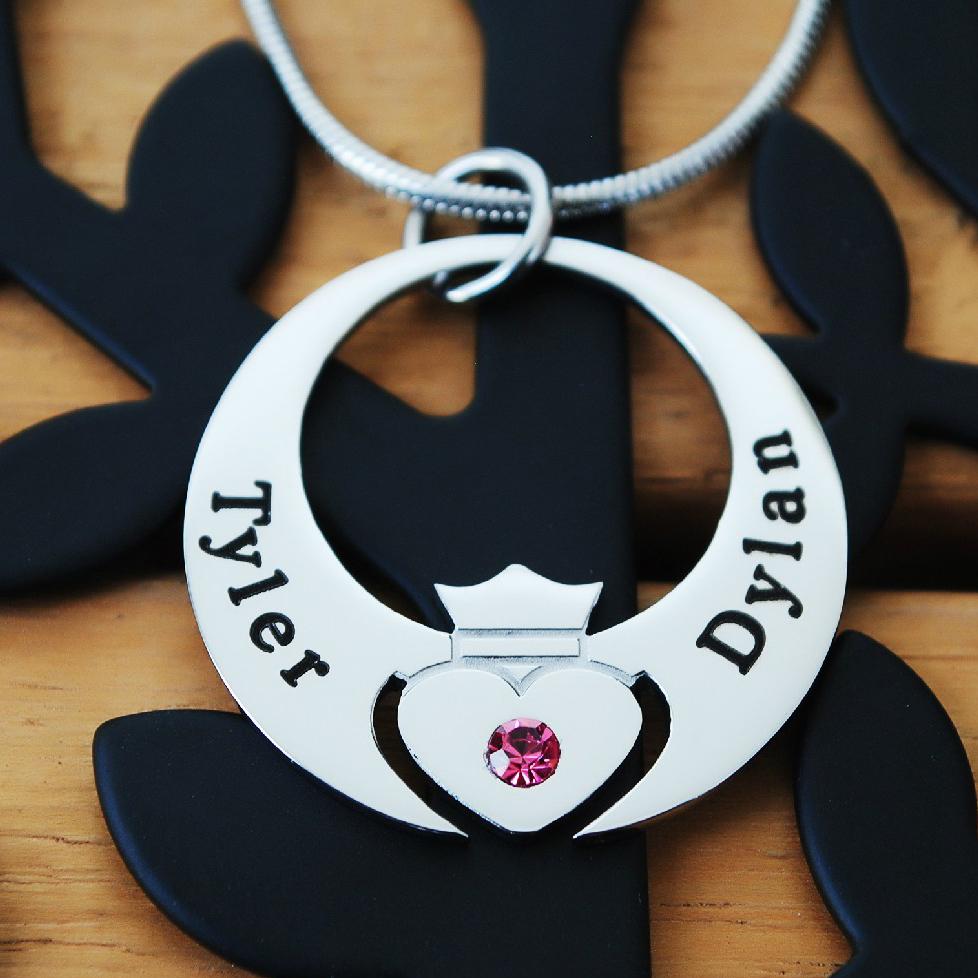 Queen of My Heart Necklace - Mothers Jewellery by Belle Fever